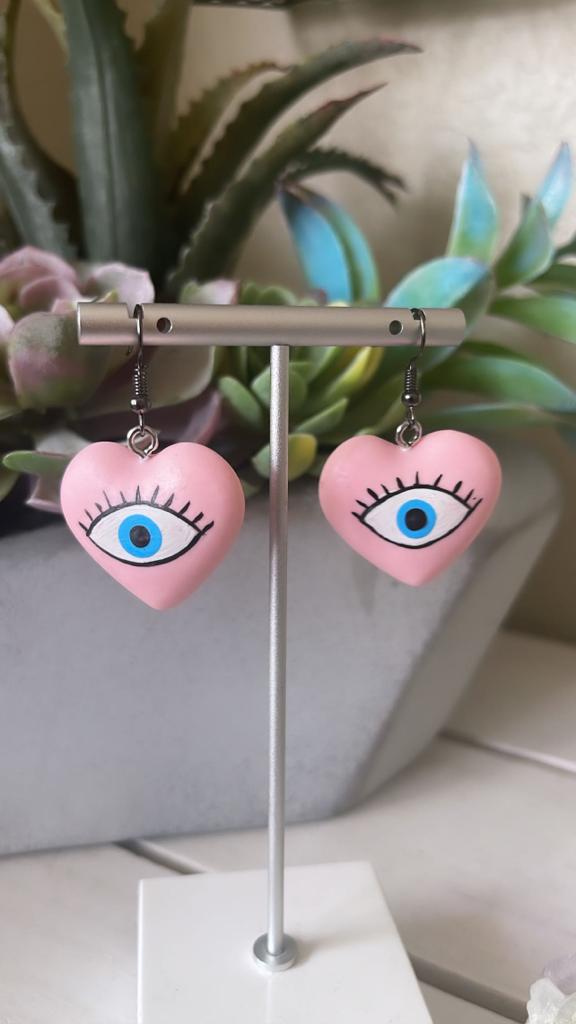 Lovely Gaze Earrings